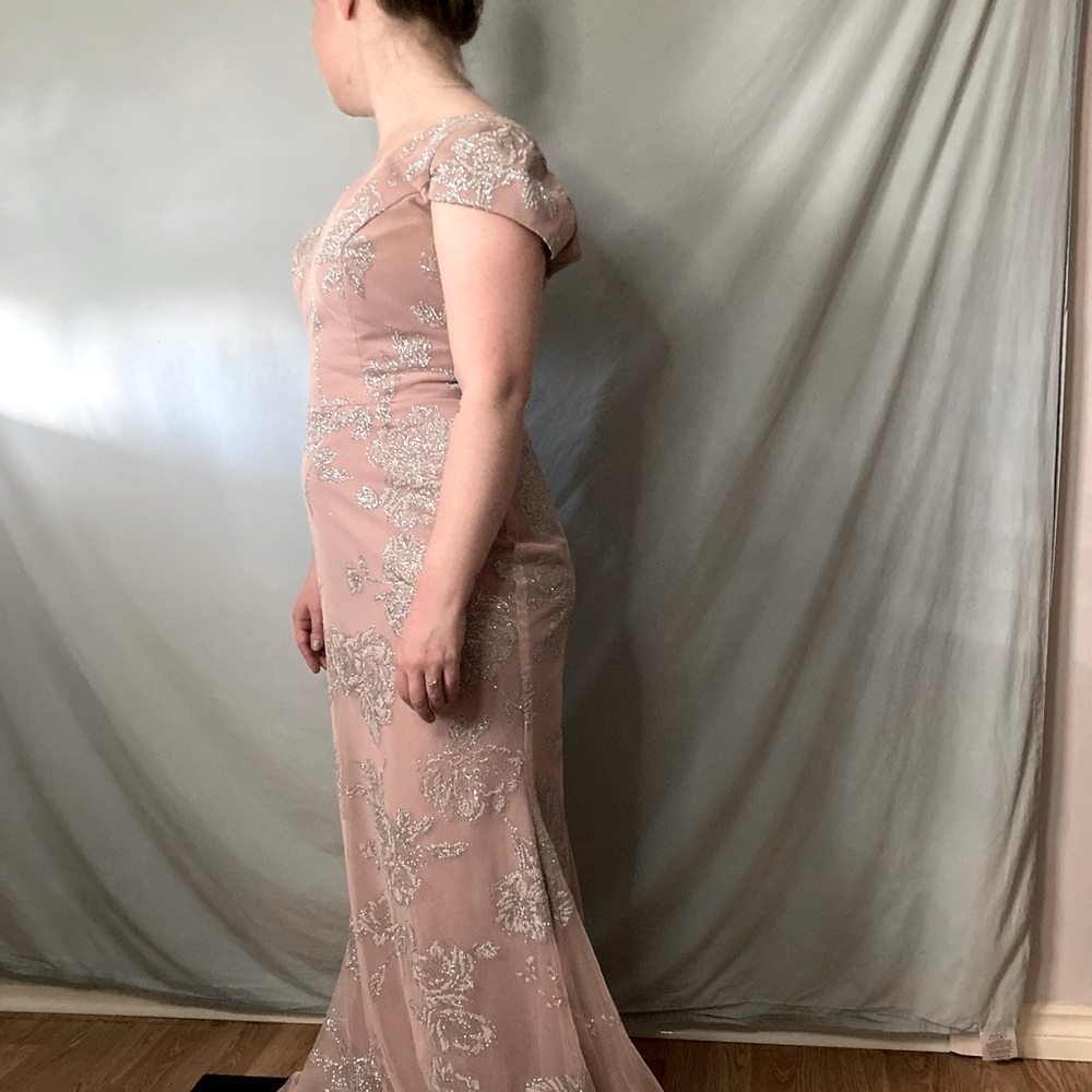 Glittered pink Hayley Paige bridesmaid dress 🎀 - Picture 7 of 11
